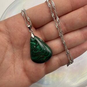 Malachite‎ Pendant Necklace Green Gemstone Silver Chain Jewelry Women